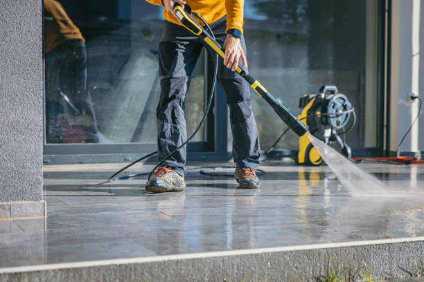 Best Driveway Pressure Washing  in Winnie, TX